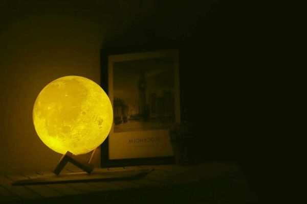 Lámpara Luna de 20 cm 25